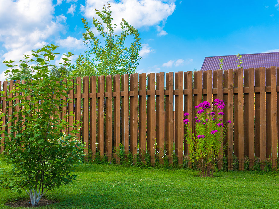 Wood Fence Contractor in Flat Rock Alabama