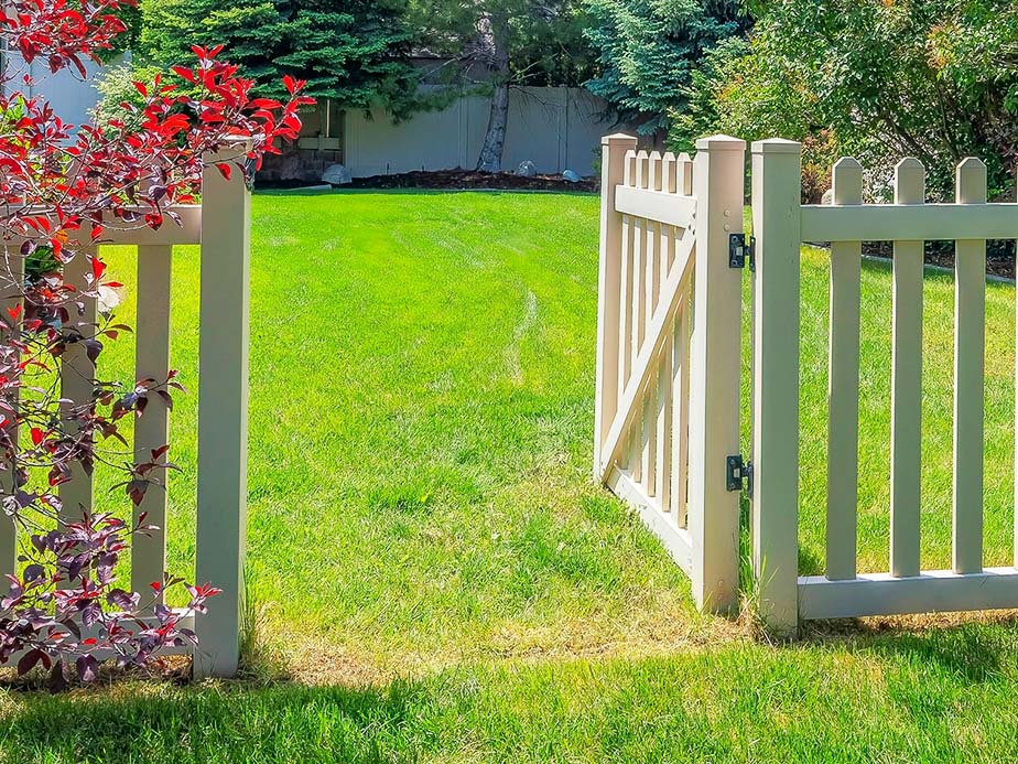 Commercial and Residential Gate Contractor in Flat Rock Alabama