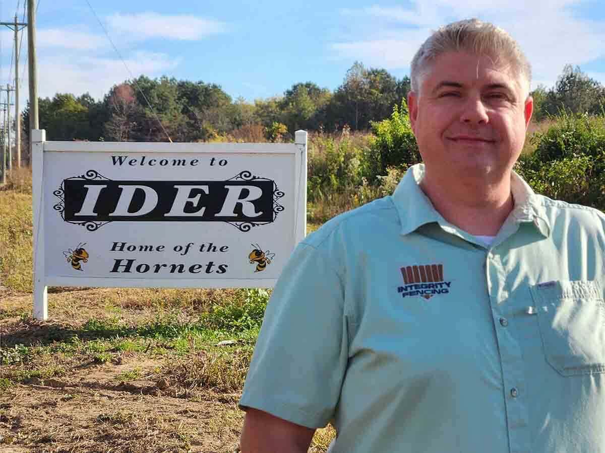 Vinyl fence sign installed in Flat Rock Alabama
